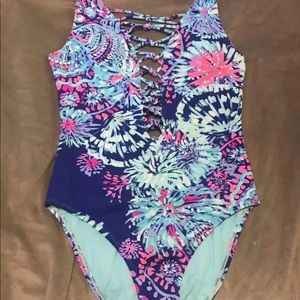 Lilly Pulitzer Gypsea Girl swim suit, size 4 EUC